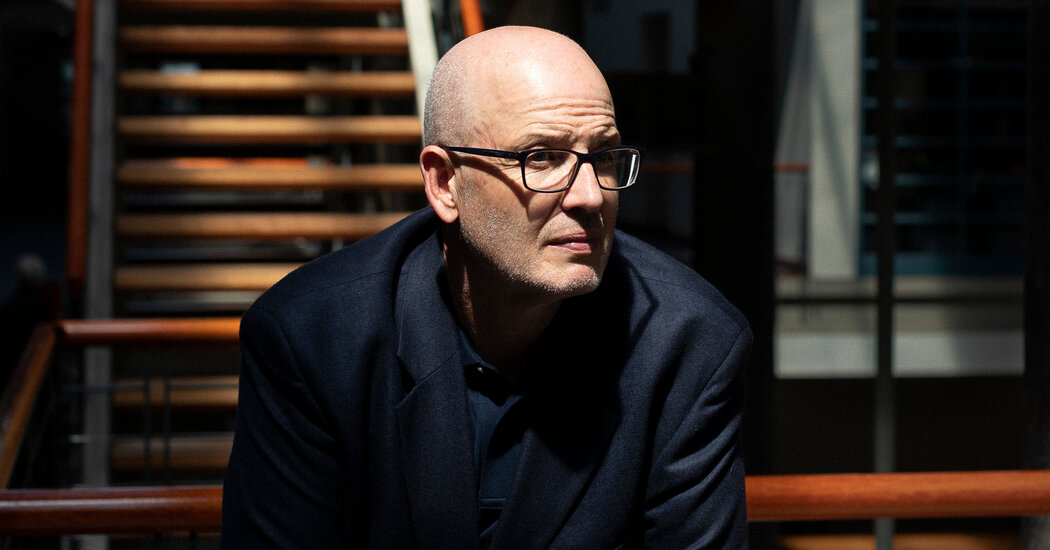 ‘Ateşin Olduğu Yere Gidiyor’: Wuhan Pazarında Bir Virüs Avcısı