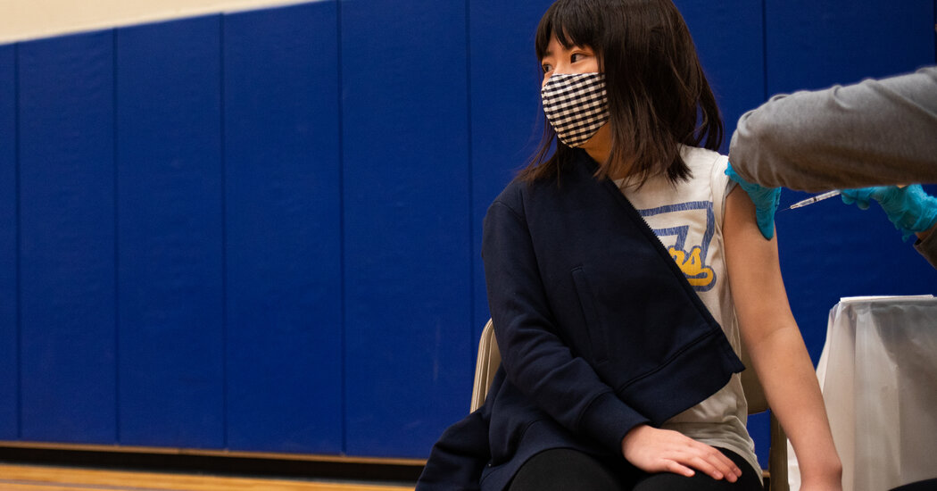 Covid Aşıları Omicron Dalgalanma Sırasında Ergenleri Etkili Bir Şekilde Korumadı