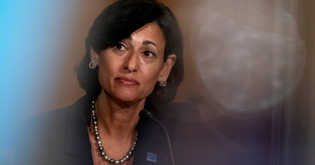 Ajansın direktörü, CDC’nin geleceğini bir yeniden değerlendirmeden geçeceğini söyledi.