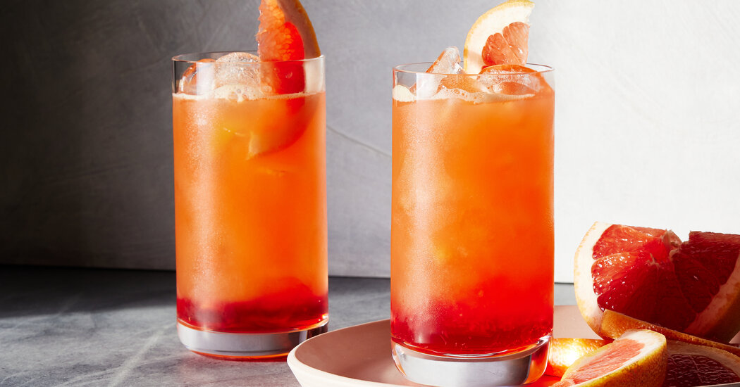 Bellini’nin Ötesine Geçen Brunch Kokteylleri