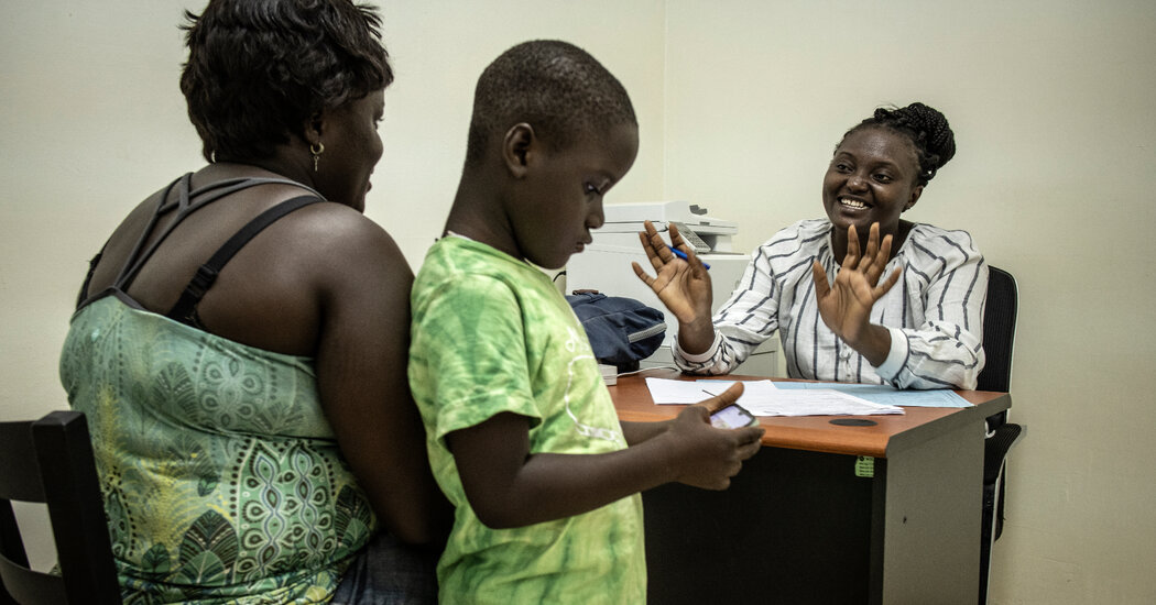 Hastaları Zincirlemek İçin Kullanılan Bu Psikiyatri Hastanesi.  Şimdi yatırım Tedavi Ediyor.