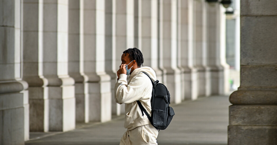 Maske Kararı Tutumlardaki Derin Ayrılığın Altını Çiziyor