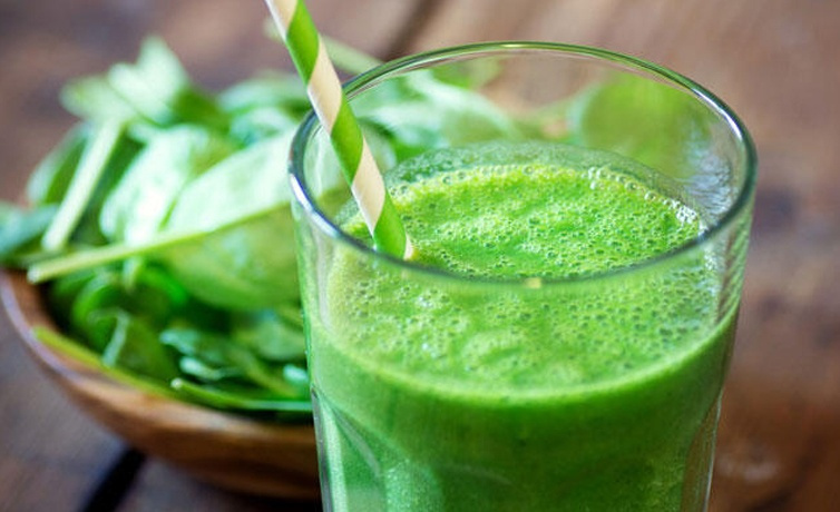 Yağ yakıcı detoks smoothie nasıl yapılır göbek yağlarınızdan kurtulmanın yolu!