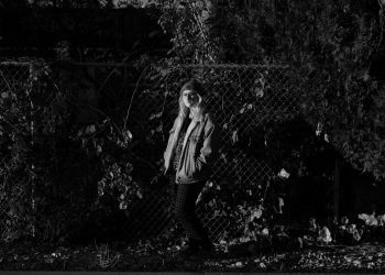 Bir Gençin İnternetin Karanlığı Yolculuğu ve Tekrar Geri Dönmesi