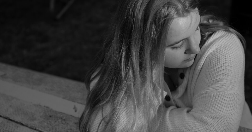 Bu Çocuğa 10 Psikiyatrik İlaç Reçetesi Yazıldı.  O Yalnız Değil.