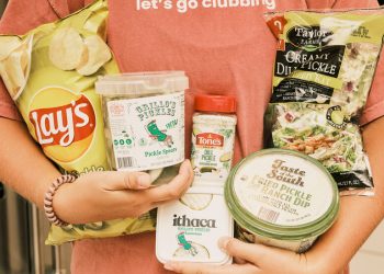 Pizzadan Tabana, Cips ve Patlamış Mısır’a Turşu Yazın Büyük Lezzeti