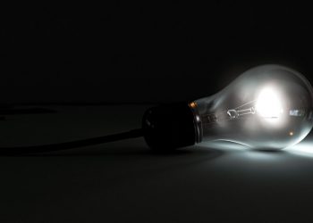 Daha Hüzünlü ama Daha Akıllı?  Belki Değil.