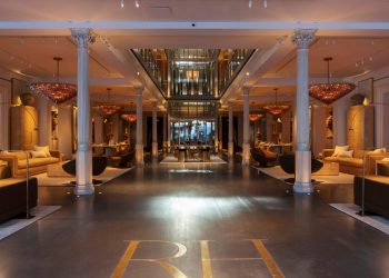 Restorasyon Donanımı Olarak Bilinen Şirket Evvel Restoranlar Açıyor.  Neden?  Niye?