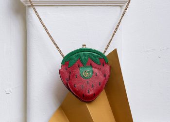 Çilek Çanta ve Sezonun Diğer En Neşeli Aksesuarları