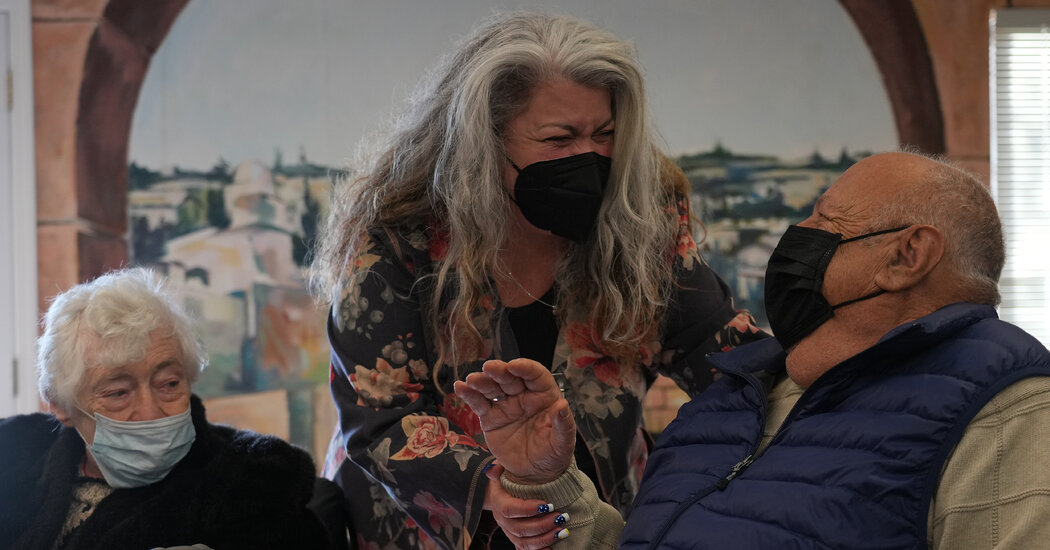 Covid Ölümleri Tırmanırken, Yaşlılar Bile En Son Yükselticiyi Atıyor