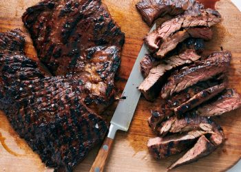 Izgara Biftekte Ustalaşmak İçin Basit Bir Tarif