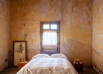 İki Vintage Giyim Satıcısının En Büyük Buluşu: Evleri