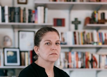 Küçük Bir Cinsiyet Kliniği Siyasi Fırtınaya Nasıl Düştü?