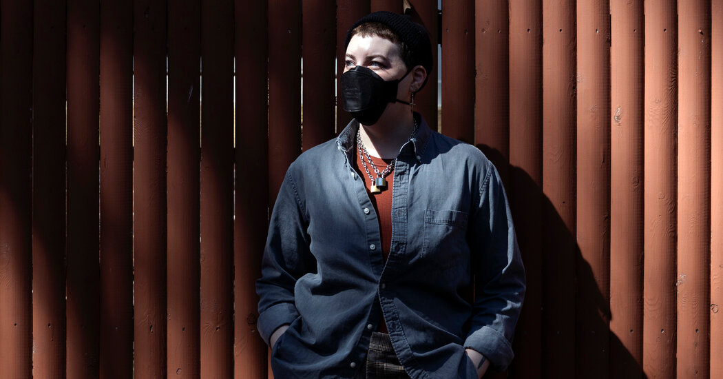 Hastanelerde Virüsler Her Yerde.  Maskeler Değildir.