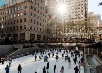 Rockefeller Center’ın Ağacını Biliyorsunuz.  Yakınlarda Nerede Yenir?