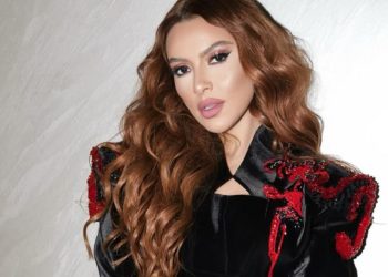 Hadise, yeni müziğinin kapak fotoğrafını paylaştı