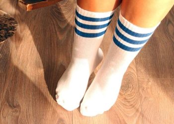 Kişin Sıcak, Yazın Ferah! Mevsime Göre Doğru Çorap Sesimi Nasil Yapir?