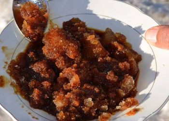 Pekmezli kar yenir mi?