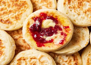 İngilizlerin Vazgebilmez Kahvaltililil: Crumpet