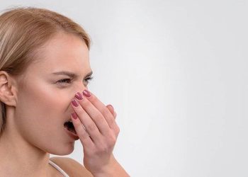 Orukluyken Azez Kokusunu Engelleyebileceviniz 5 Metot