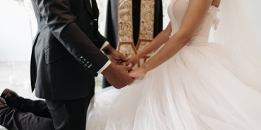 Hande-Ercel-ve-OGM-Pictures8217in-Yeni-Dizi-Iddialarina-Net-Yanit-featured