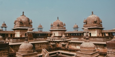 Unlu-Oyuncu-Hayal-Koseoglu-Cihangir8217de-Pankartla-Is-Aradi-Nedeni-Sasirtti-featured