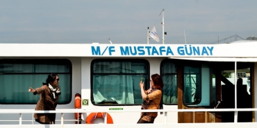 Usta-Oyuncu-Izzet-Gunay-Haldun-Marlali8217nin-Cenazesinde-Fenalasti-featured