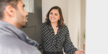 Yasemin-Allen8217dan-Carpici-Itiraf-Sektore-Ilk-Adimda-Taciz-Girisimleri-featured