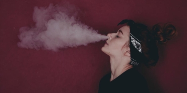 Manifest8217in-Esin8217i-Isyan-Etti-8220Karakterle-Kisiligi-Ayirin8221-featured