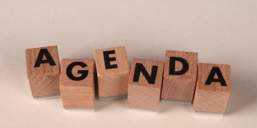 Selena-Gomez8217in-Mayolu-Pozlari-ve-Guclu-Mesaji-Gundemde-featured