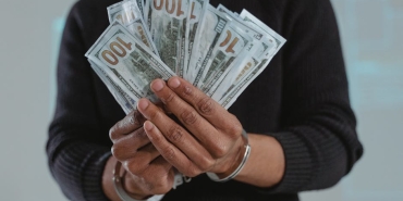 Unlu-Rapci-Blok3-Alkollu-ve-Ehliyetsiz-Arac-Kullanirken-Yakalandi-Agir-Cezalar-Kesildi-featured