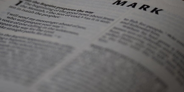 Berkay8217dan-Esine-Ucuncu-Bebek-Mujdesi-Hediyesi-8.5-Milyon-TL8217lik-Elektrikli-Porsche-featured