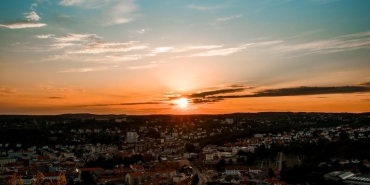 Ilkay-Kayku8217nun-Sasirtan-Donusumu-Uzak-Sehir8217in-Fidan8217i-Taninmaz-Halde-featured