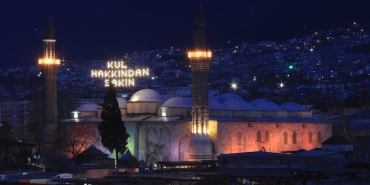 Tulin-Sahin8217den-Endiselendiren-Saglik-Haberi-Gogsunde-Kitle-Tespit-Edildi-featured