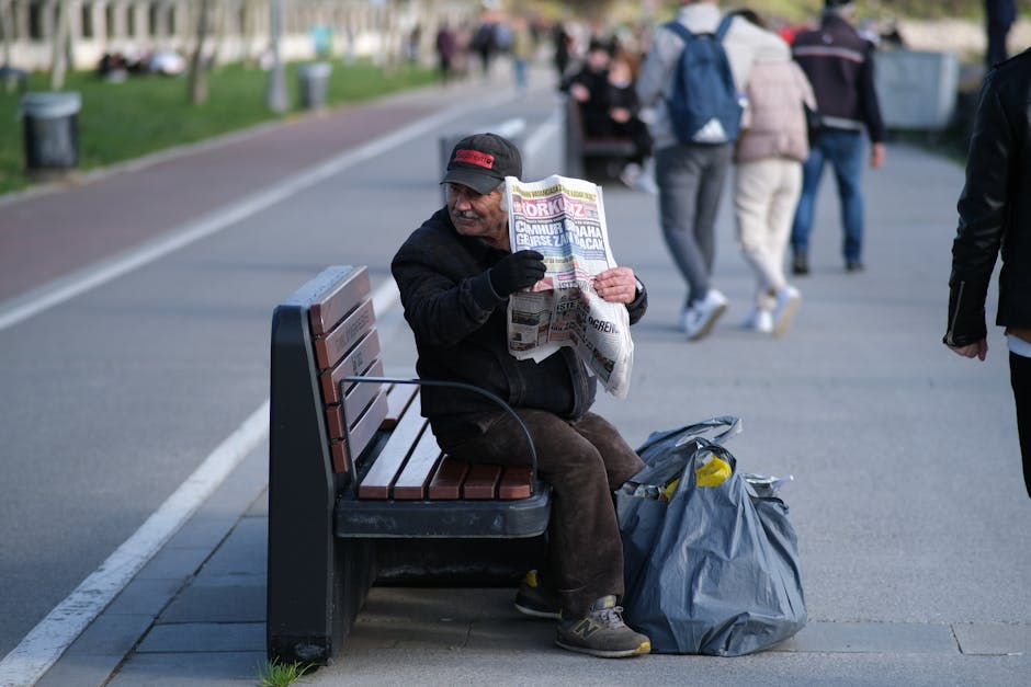 Gundemi-Sallayan-Viral-Tweetler-Yalnizlik-ve-Gundelik-Mizahin-Yankilari-featured